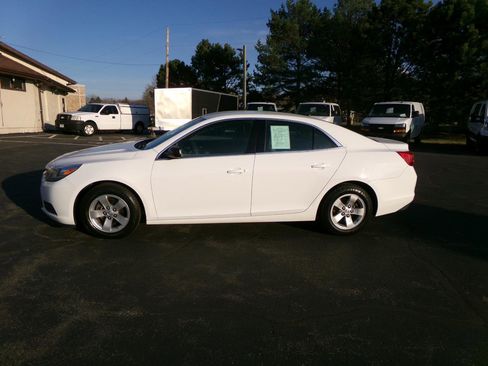 Used 2015 Chevrolet Malibu LS FWD image 7