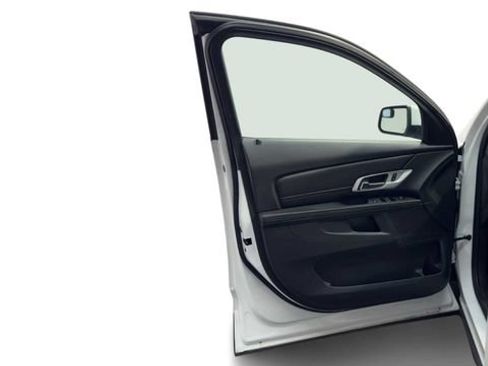 Used 2017 GMC Terrain SLE FWD image 10