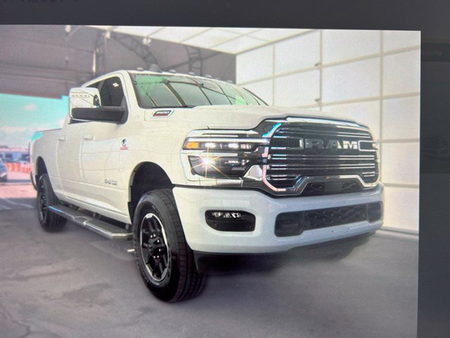 Used 2026 RAM 3500 Laramie AWD/4WD image 5