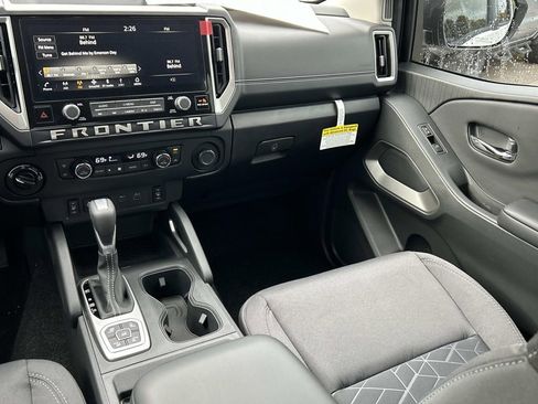 New 2026 Nissan Frontier SV w/ SV Convenience Package AWD/4WD image 24