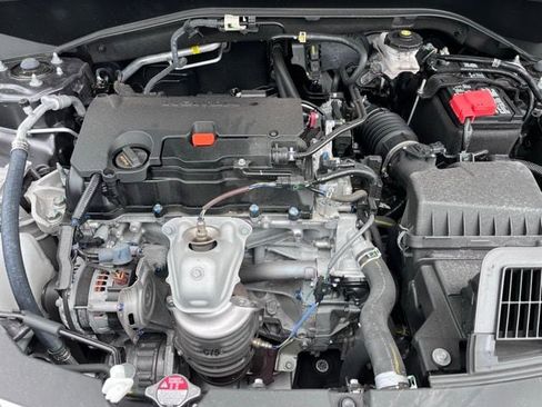 Used 2024 Honda HR-V LX image 7