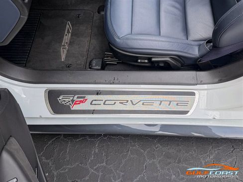 Used 2013 Chevrolet Corvette 427 w/ 1SC Preferred Equipment Group RWD image 22