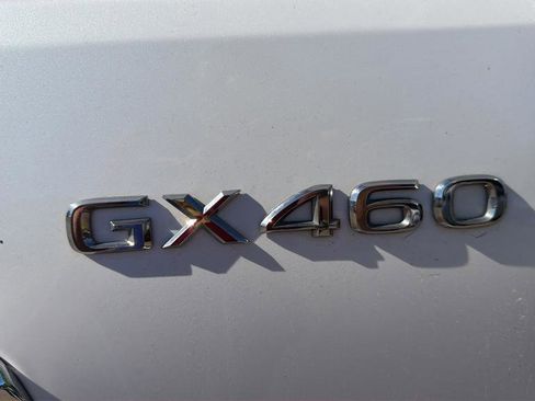 Used 2017 Lexus GX 460 Premium AWD/4WD image 36