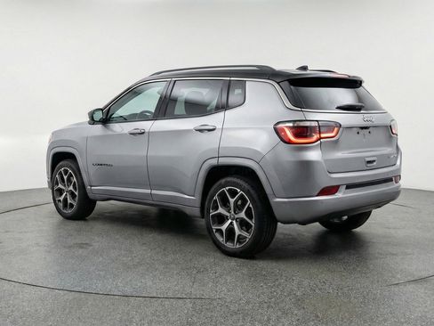 Used 2025 Jeep Compass Limited AWD/4WD image 6