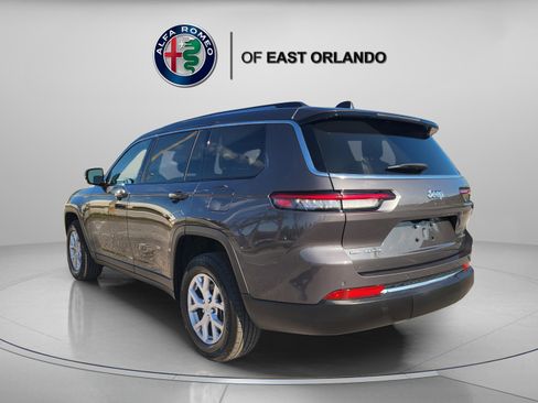 Used 2022 Jeep Grand Cherokee L Limited image 6