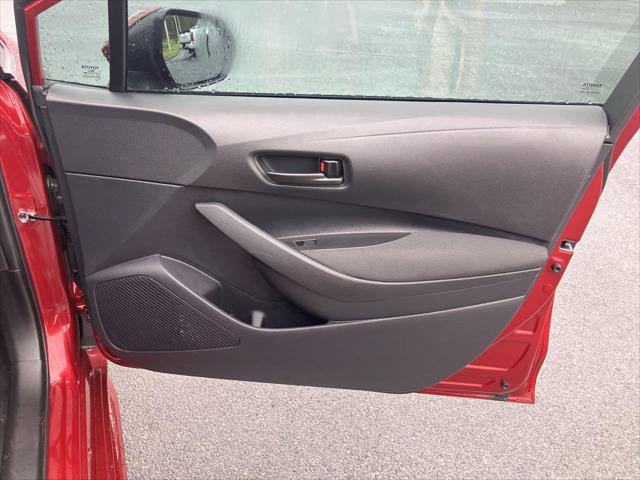 Certified 2025 Toyota Corolla LE FWD image 29