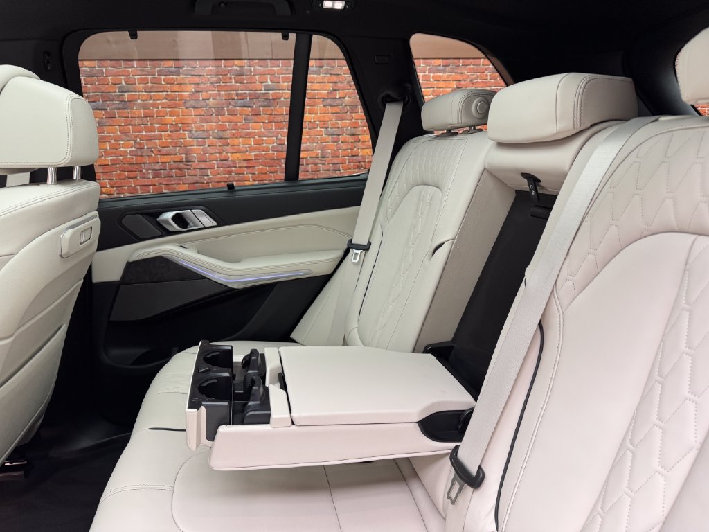 Used 2026 BMW X5 xDrive40i w/ Climate Comfort Package AWD/4WD image 12