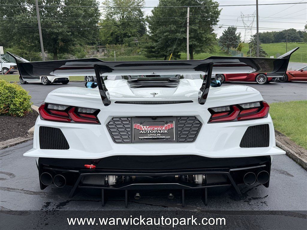 Used 2023 Chevrolet Corvette Stingray Preferred Conv w/ Z51 Performance Package RWD image 21