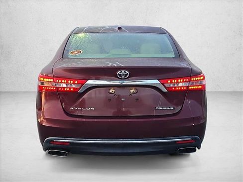Used 2018 Toyota Avalon Touring w/ All Weather Liner Package FWD image 6