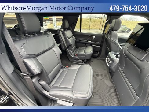 New 2026 Ford Expedition Platinum w/ Stealth Appearance Package image 36