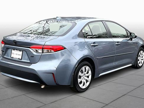 Used 2022 Toyota Corolla LE w/ Body Protection Package (TMS) FWD image 13
