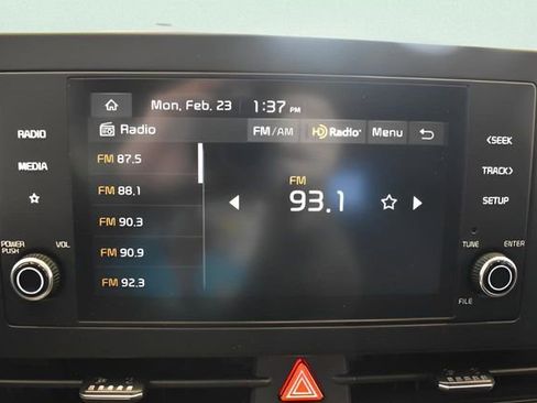 Used 2025 Kia Sportage LX image 28