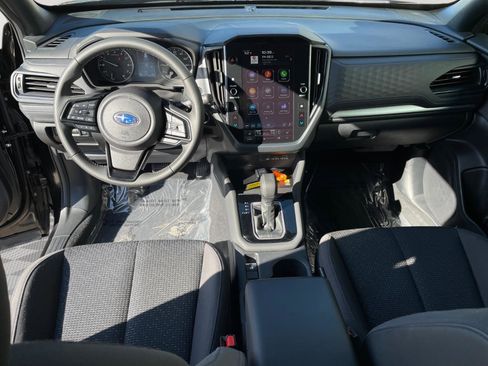 Used 2025 Subaru Forester Premium w/ Convenience Package #1 image 15