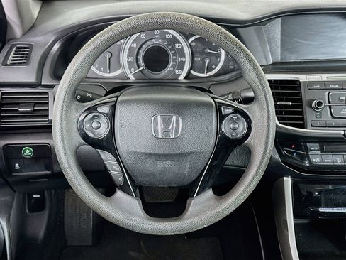 Used 2017 Honda Accord LX image 18