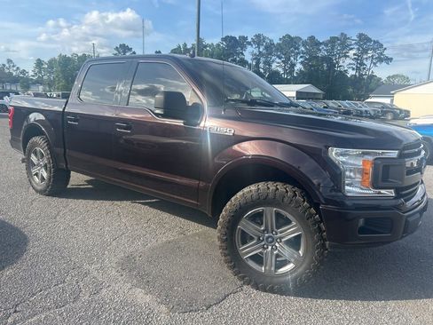 Used 2018 Ford F150 XLT w/ Equipment Group 302A Luxury AWD/4WD image 1