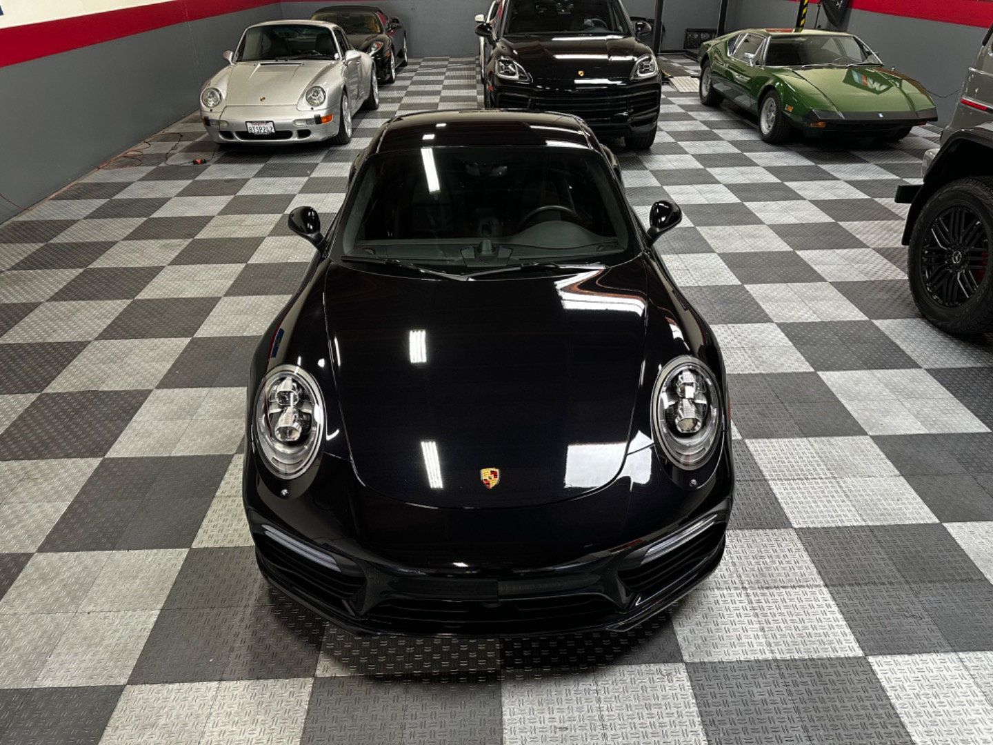 Used 2017 Porsche 911 Turbo Coupe AWD/4WD image 9