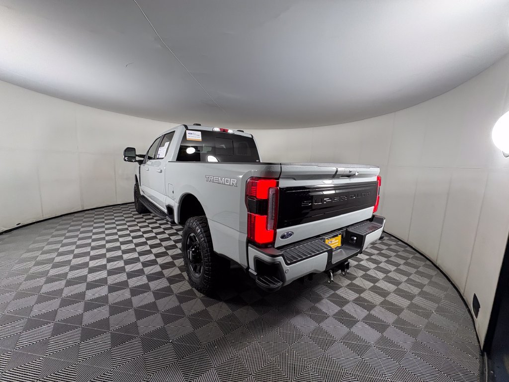 Used 2025 Ford F350 Platinum w/ Tremor Off-Road Package AWD/4WD image 3
