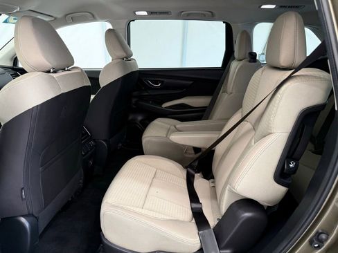 Used 2025 Subaru Ascent Premium AWD/4WD image 19
