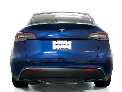Used 2023 Tesla Model Y Long Range AWD/4WD image 6