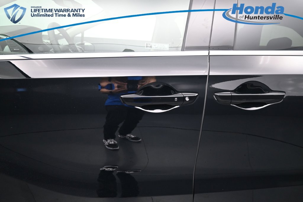 New 2027 Honda Odyssey Elite image 17
