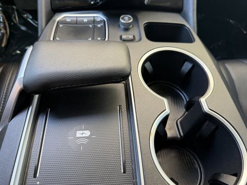 Used 2024 Acura MDX SH-AWD image 23