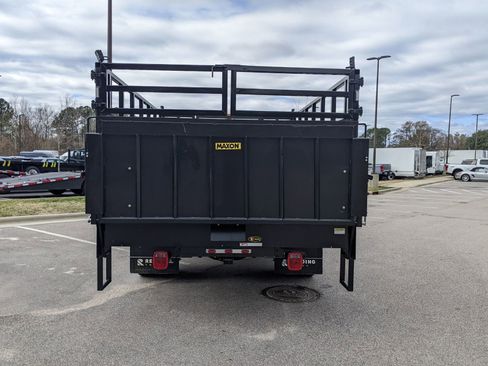 New 2024 Ford F550 XL image 5