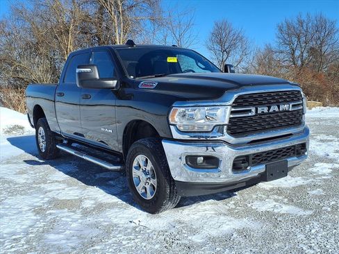 Used 2024 RAM 2500 Big Horn w/ Bed Utility Group image 23