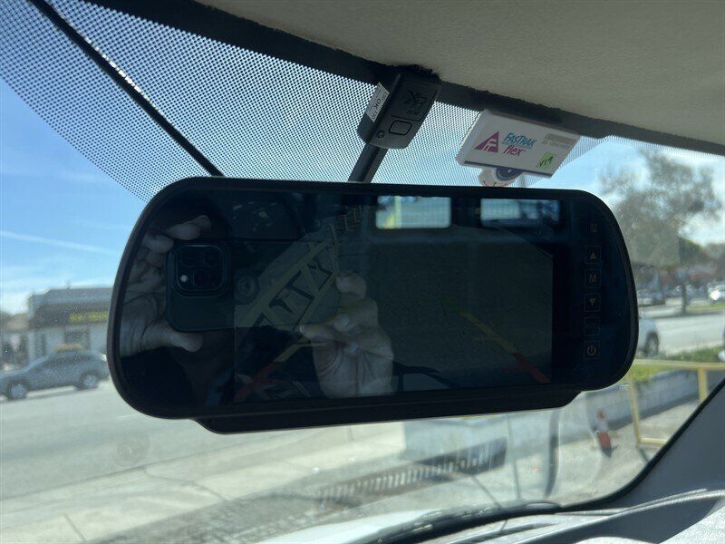 Used 2013 GMC Savana 2500 RWD image 25