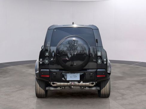New 2026 Land Rover Defender 110 X-Dynamic SE AWD/4WD image 6