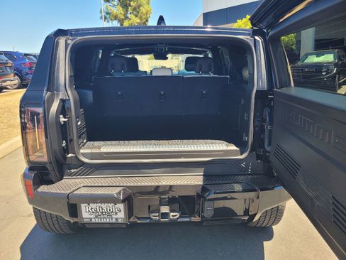 Used 2025 GMC Hummer EV 2X AWD/4WD image 7