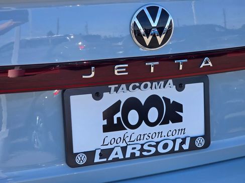 New 2025 Volkswagen Jetta Sport image 13