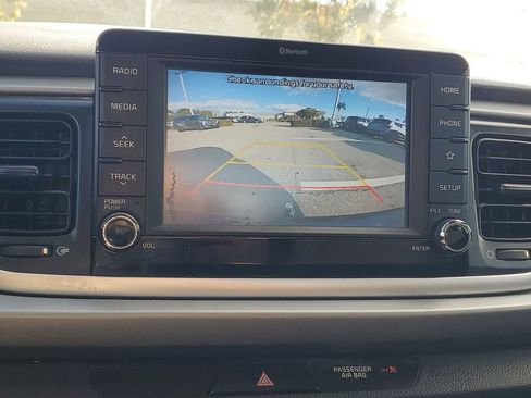 Used 2020 Kia Rio S image 27