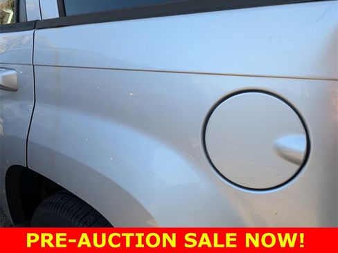 Used 2010 Jeep Grand Cherokee Laredo image 13