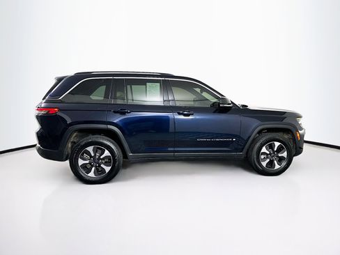 Used 2024 Jeep Grand Cherokee Limited 4xe AWD/4WD image 10