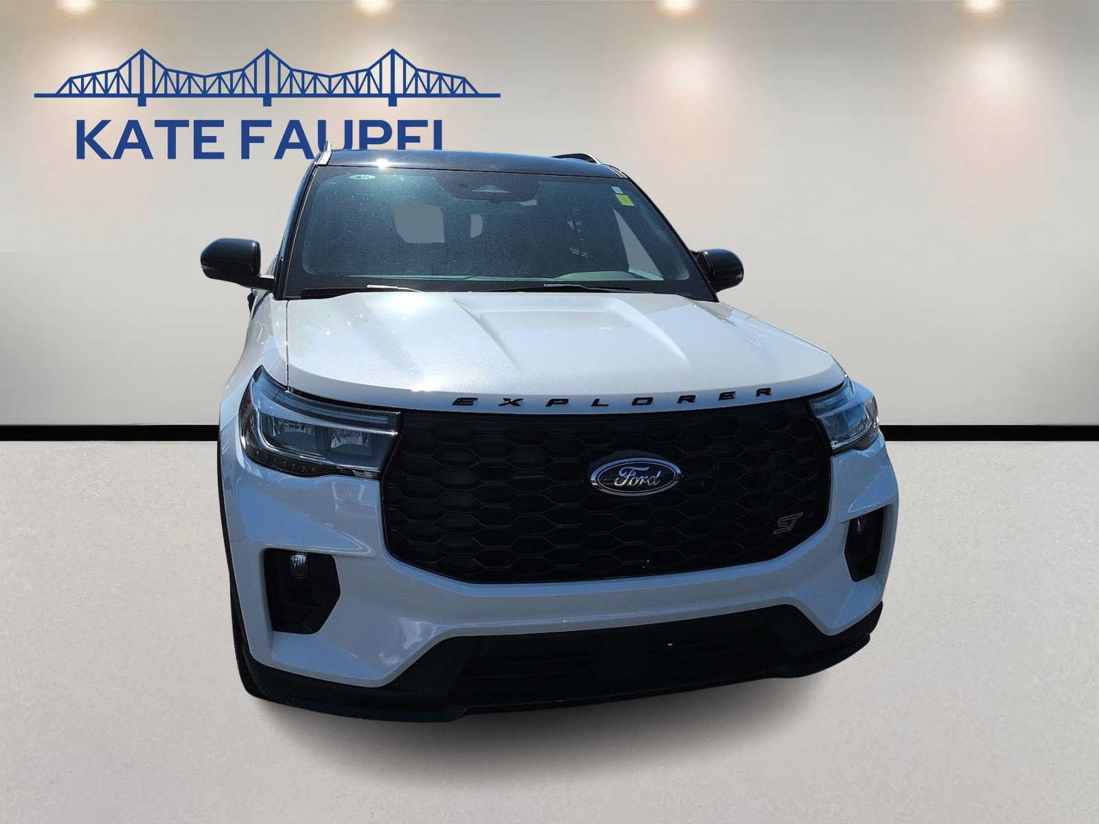 Certified 2025 Ford Explorer ST AWD/4WD image 2