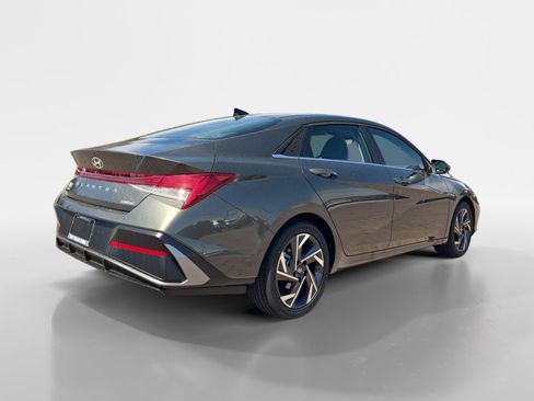 New 2026 Hyundai Elantra Limited w/ Cargo Package image 3