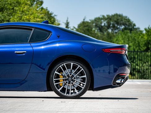 Used 2024 Maserati GranTurismo Modena AWD/4WD image 35