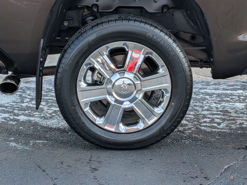 Used 2019 Toyota Tundra 1794 Edition AWD/4WD image 11