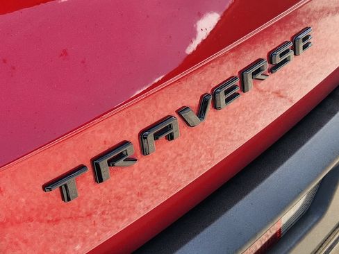 Certified 2024 Chevrolet Traverse LT w/ Midnight/Sport Edition FWD image 12