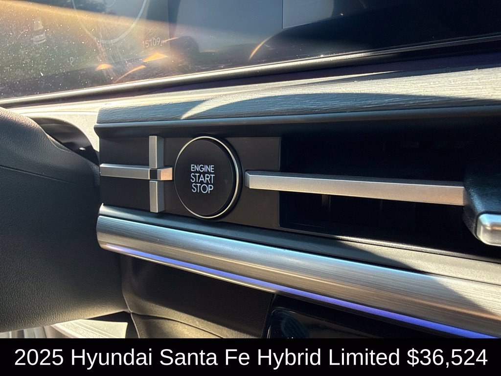 Used 2025 Hyundai Santa Fe Limited FWD image 35