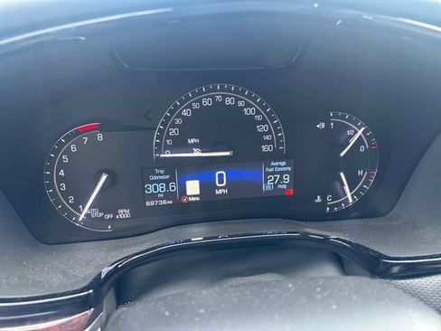 Used 2019 Cadillac XT5 Luxury AWD/4WD image 18