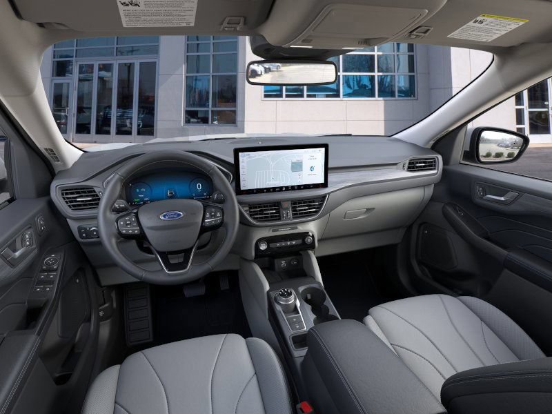 New 2025 Ford Escape SE w/ PHEV Premium Package FWD image 9
