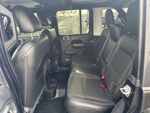 Used 2020 Jeep Wrangler Unlimited Sport AWD/4WD image 21