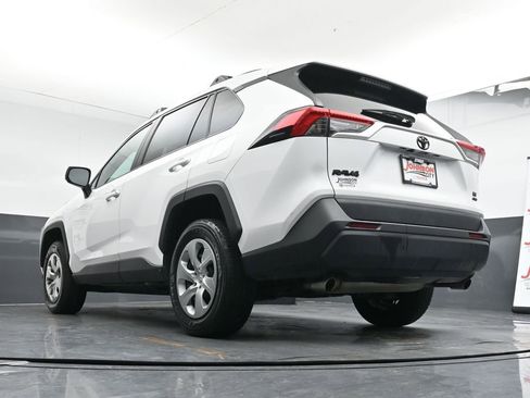 Used 2021 Toyota RAV4 LE image 36