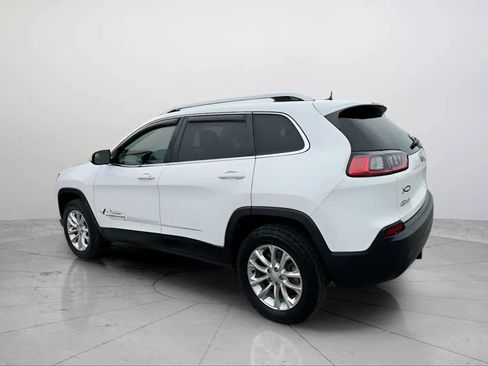 Used 2019 Jeep Cherokee Latitude w/ Cold Weather Group AWD/4WD image 14