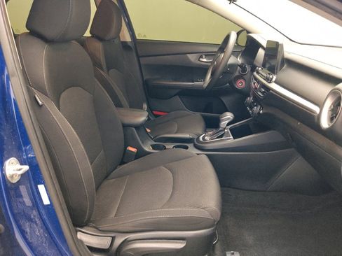 Used 2019 Kia Forte LXS FWD image 21