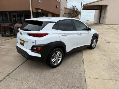 Used 2019 Hyundai Kona SE AWD/4WD image 5