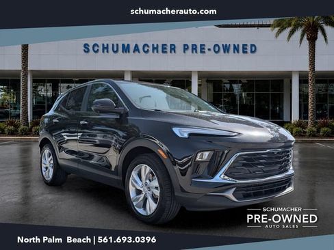 Certified 2025 Buick Encore GX Preferred w/ Advanced Technology Package FWD image 1