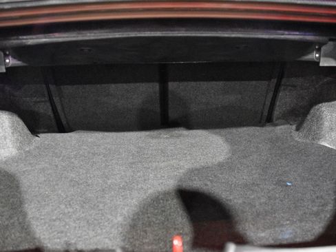 Used 2004 Ford Mustang Mach 1 RWD image 35