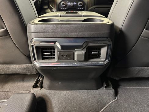 Used 2022 Chevrolet Silverado 3500 High Country image 18